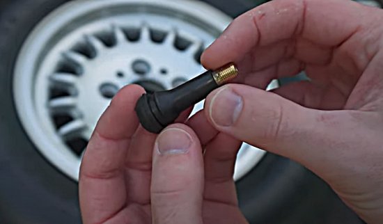When Should Tyre Valves Be Replaced?